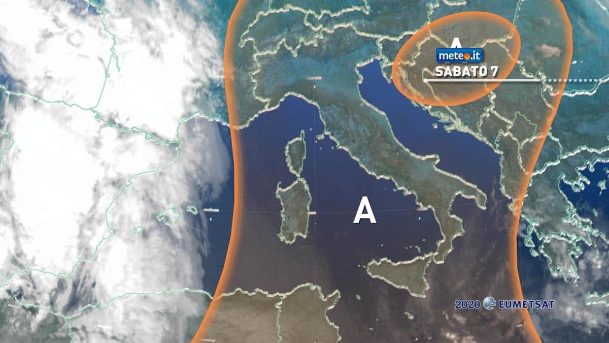 Meteo, fine settimana del 7 e 8 novembre soleggiato con qualche nebbia al Nord