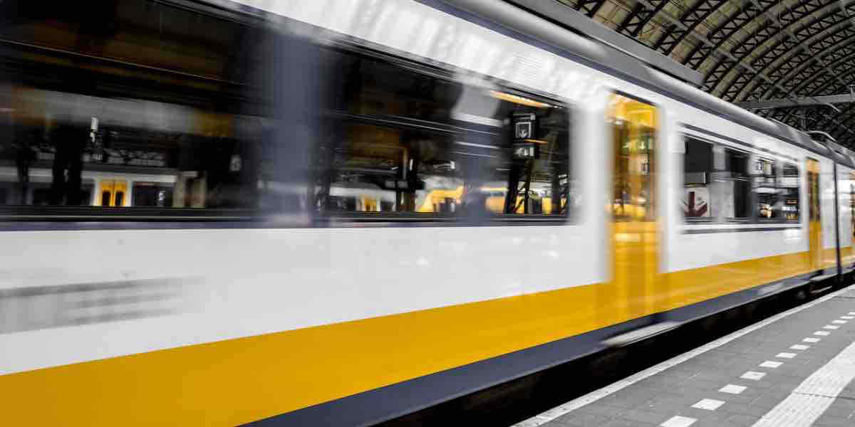 Sciopero generale 16 dicembre 2021: treni, bus, tram, metro a rischio. Orari e fasce garantite