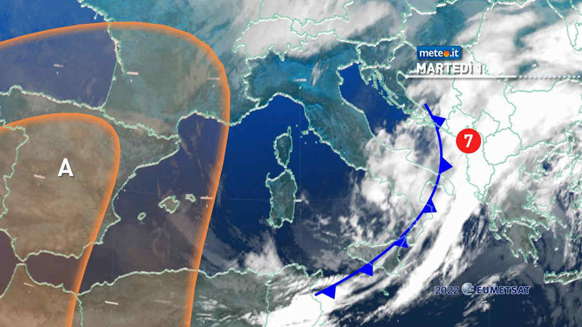 Meteo, 1 febbraio con maltempo e forte vento al Centro-Sud: raffiche a 100 km/h