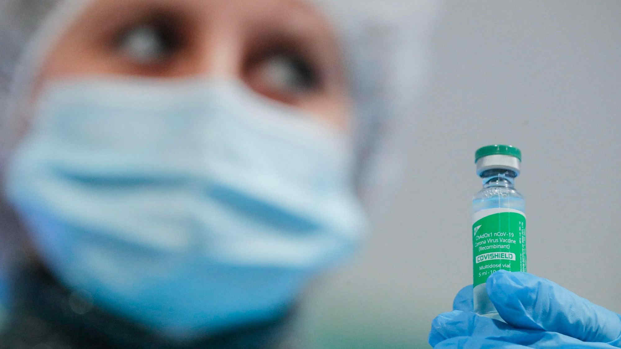Vaccino Novavax in Italia, come funziona e chi potrà farlo