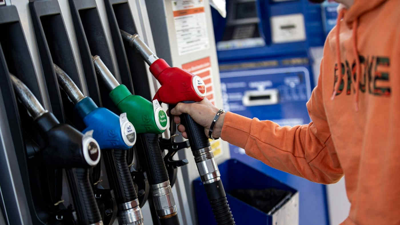 Decreto sulla benzina: da oggi in Gazzetta, scatta la riduzione del prezzo