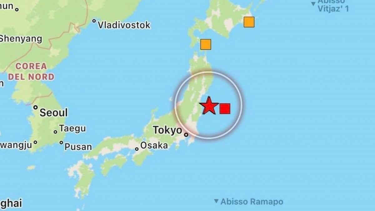 Violento terremoto al largo di Fukushima in Giappone: scossa di magnitudo 7.3 e allarme tsunami