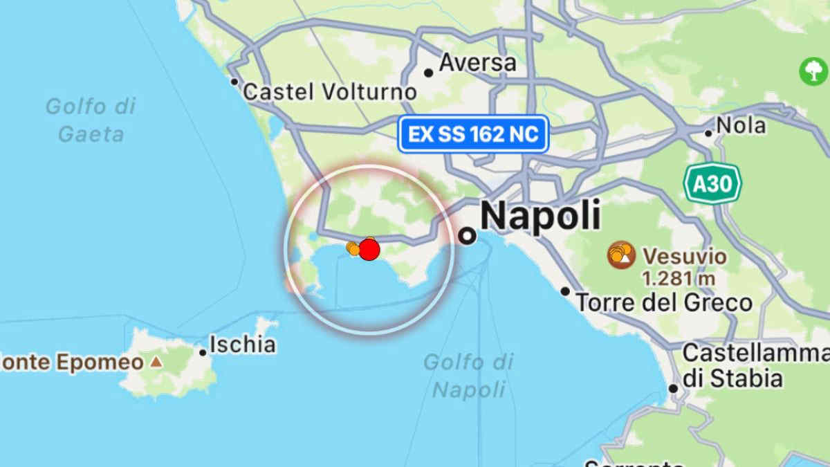 Terremoto a Pozzuoli, 5 nuove scosse nella notte. Boato sul lungomare