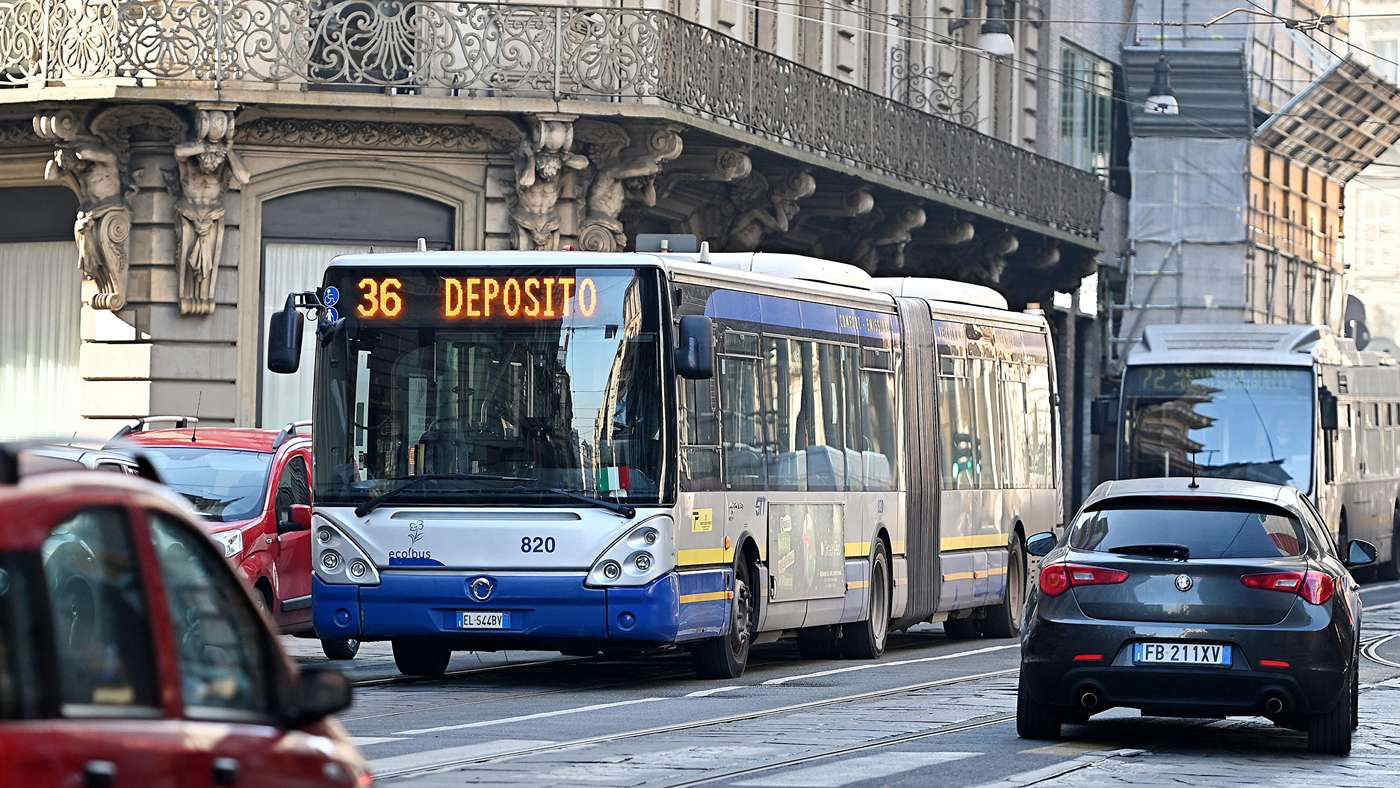 Sciopero dei trasporti, 20 maggio 2022: treni, bus, metro e aerei a rischio