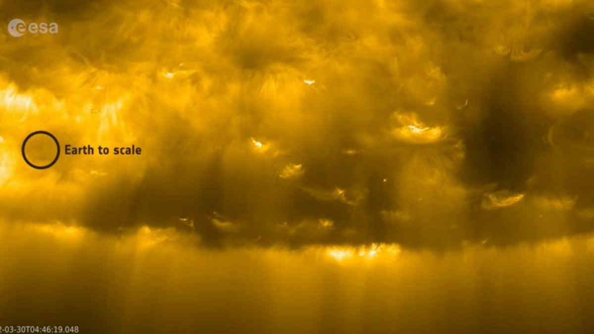 Lo spettacolo del polo sud del Sole ripreso dal satellite: foto e video