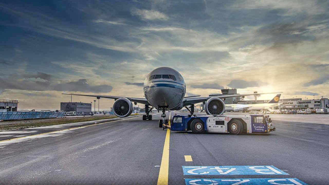 Disagi trasporto aereo, il Ministero invita a imbarcarsi, ove possibile, solo con bagaglio a mano
