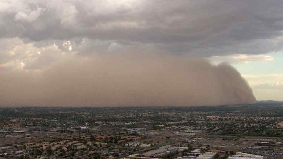 Usa, tempesta di sabbia "haboob" in Arizona: il video