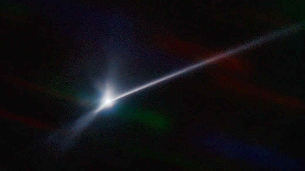 Una "coda di cometa" di 10.000 km: l'asteroide colpito dalla sonda Dart affascina. Le immagini