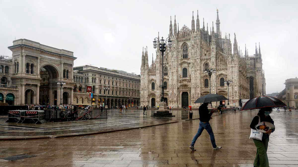 Meteo, allerta arancione in Lombardia (inclusa Milano): lunedì 24 forti piogge e rischio nubifragi