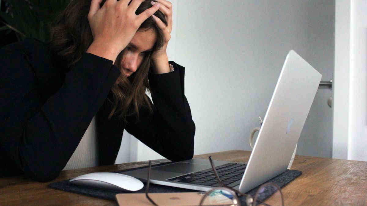 Il burnout da lavoro e la gestione dello stress durante le feste