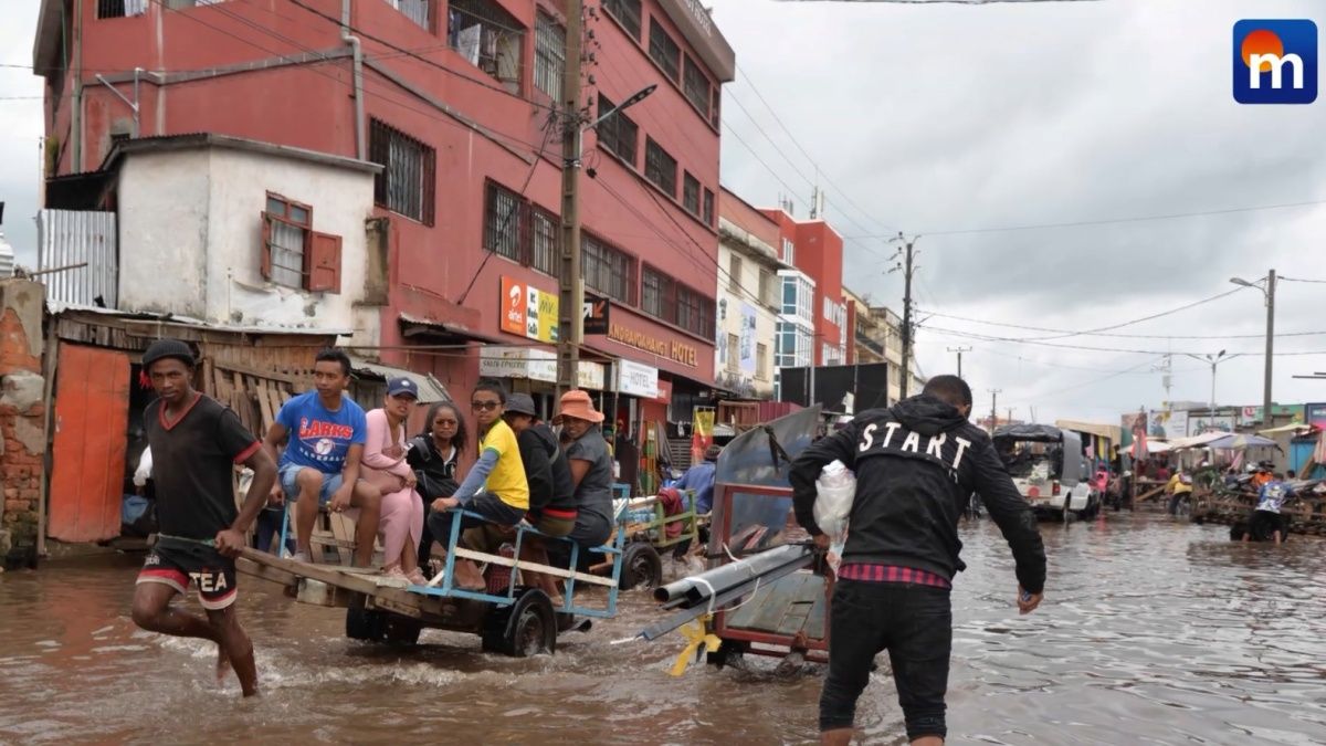 Madagascar devastato dalla tempesta: almeno 25 morti, oltre 38mila sfollati. VIDEO
