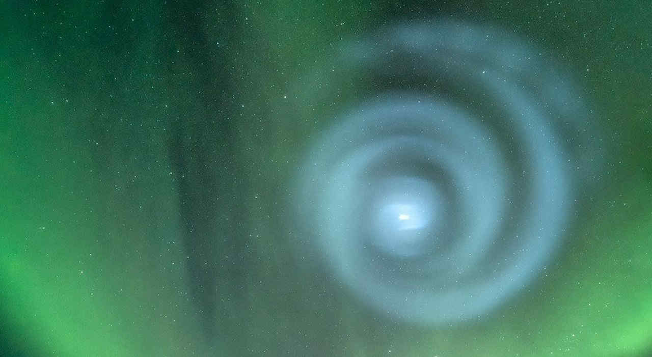 Alaska, misteriosa spirale in cielo: di cosa si trattava? La spiegazione