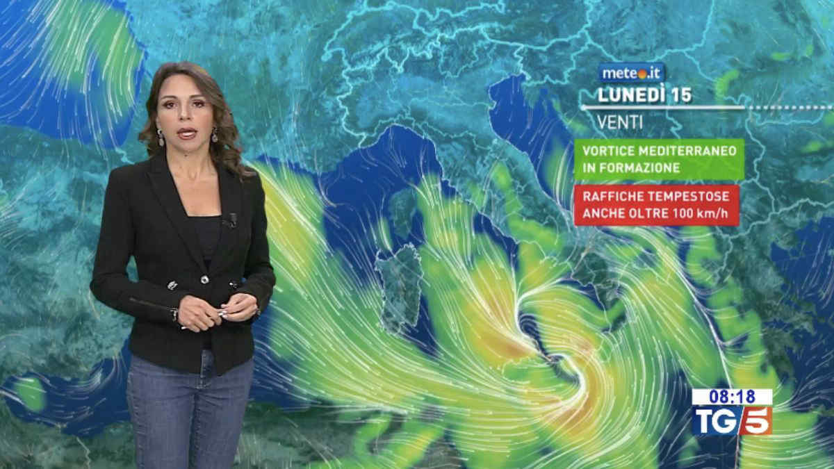 Meteo, 15-16 maggio ciclone mediterraneo sull'Italia: alto rischio nubifragi