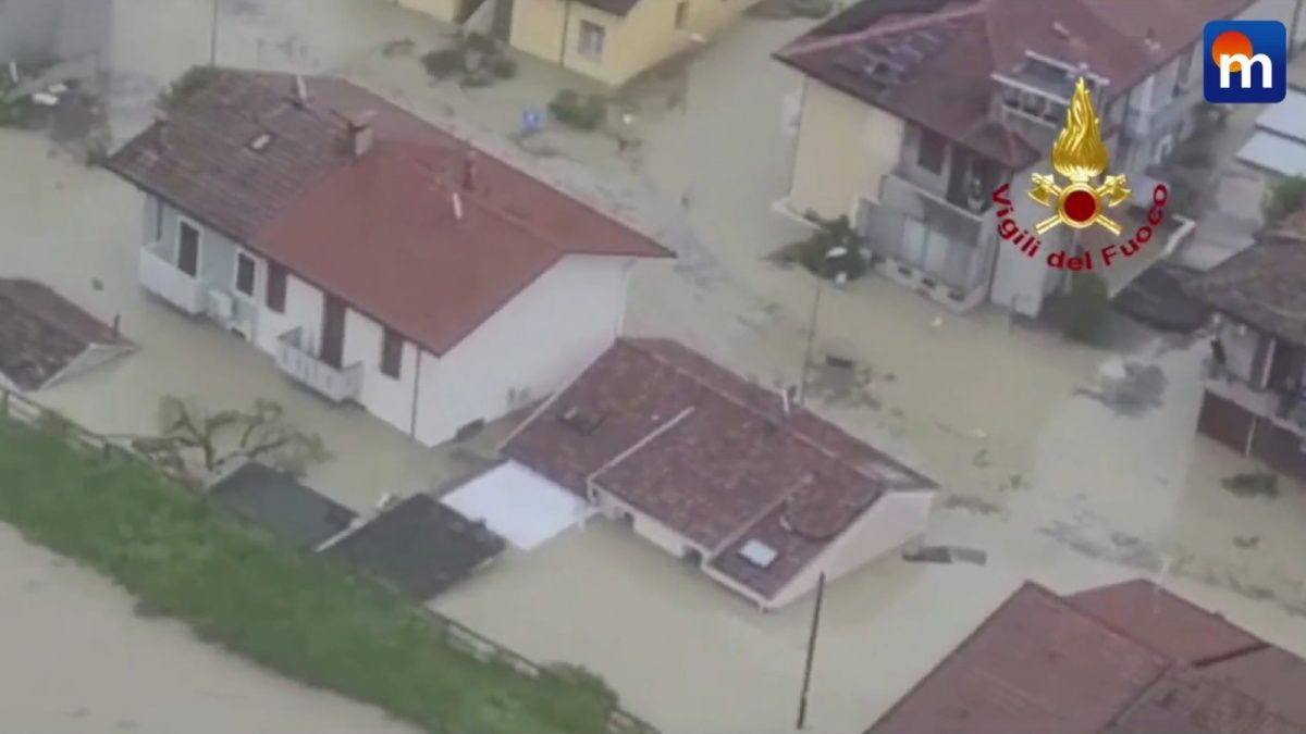 Alluvione a Cesena, allagato il centro città. Previsto ancora maltempo. VIDEO