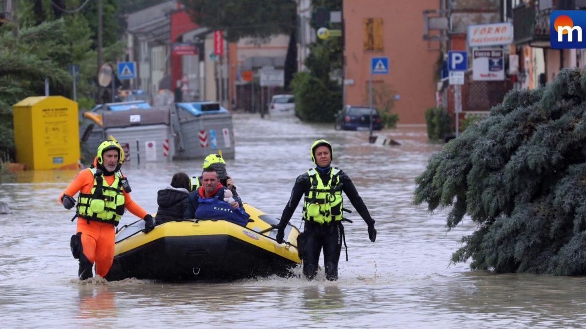 Emilia Romagna, i satelliti mostrano i danni: sono nati laghi in poche ore