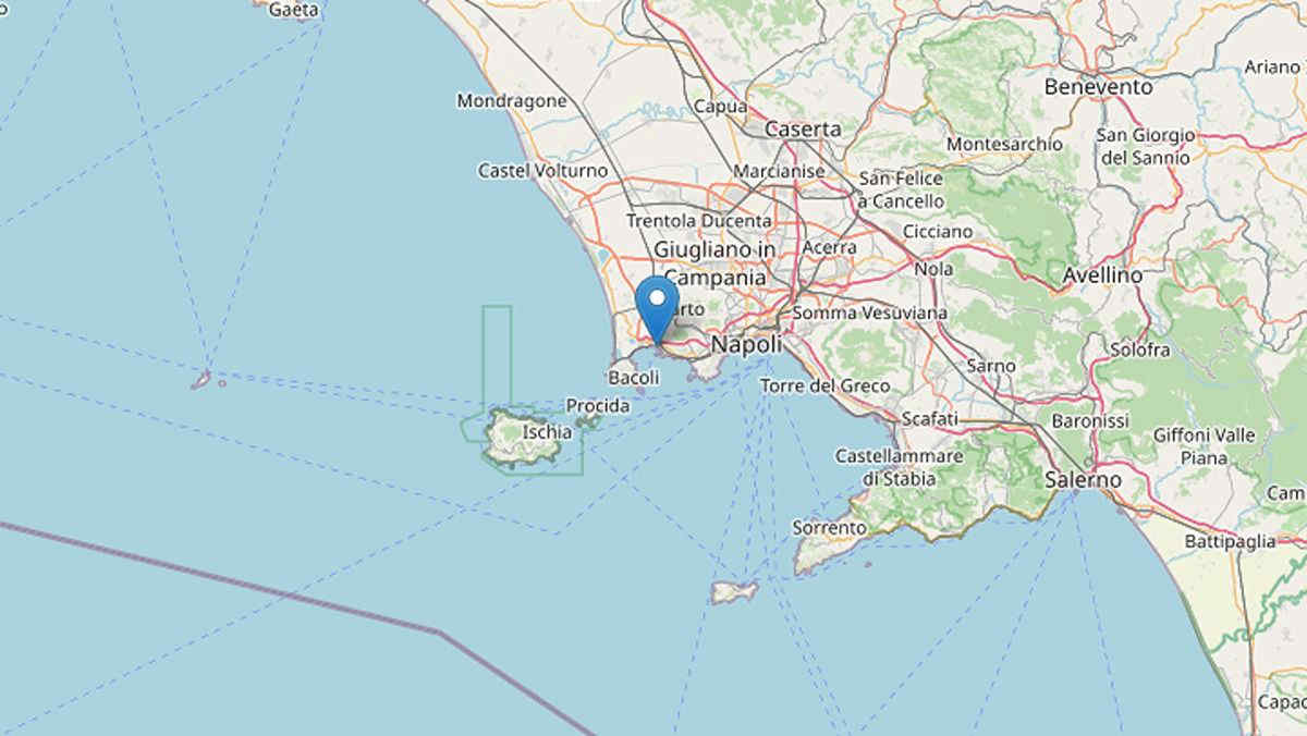 Terremoto a Pozzuoli di magnitudo 3.6, scossa avvertita anche a Napoli: la situazione