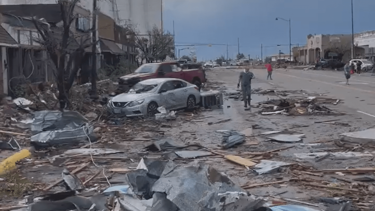 Texas, violento tornado a Perryton: danni ingenti, morti e feriti