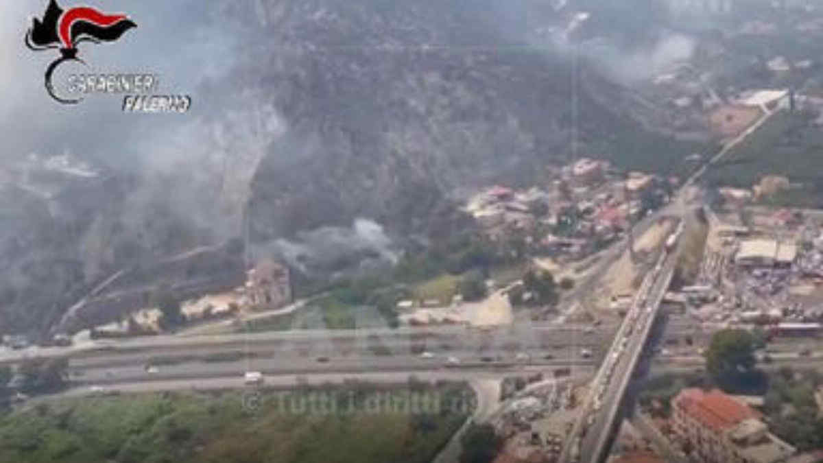 Meteo, caldo e incendi devastanti in Sicilia. Ma la svolta è dietro l'angolo