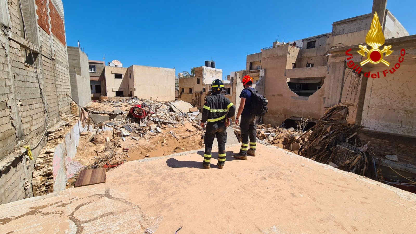 Libia dopo il passaggio dell’uragano si contano moltissimi morti e dispersi a Derna: le ultime news