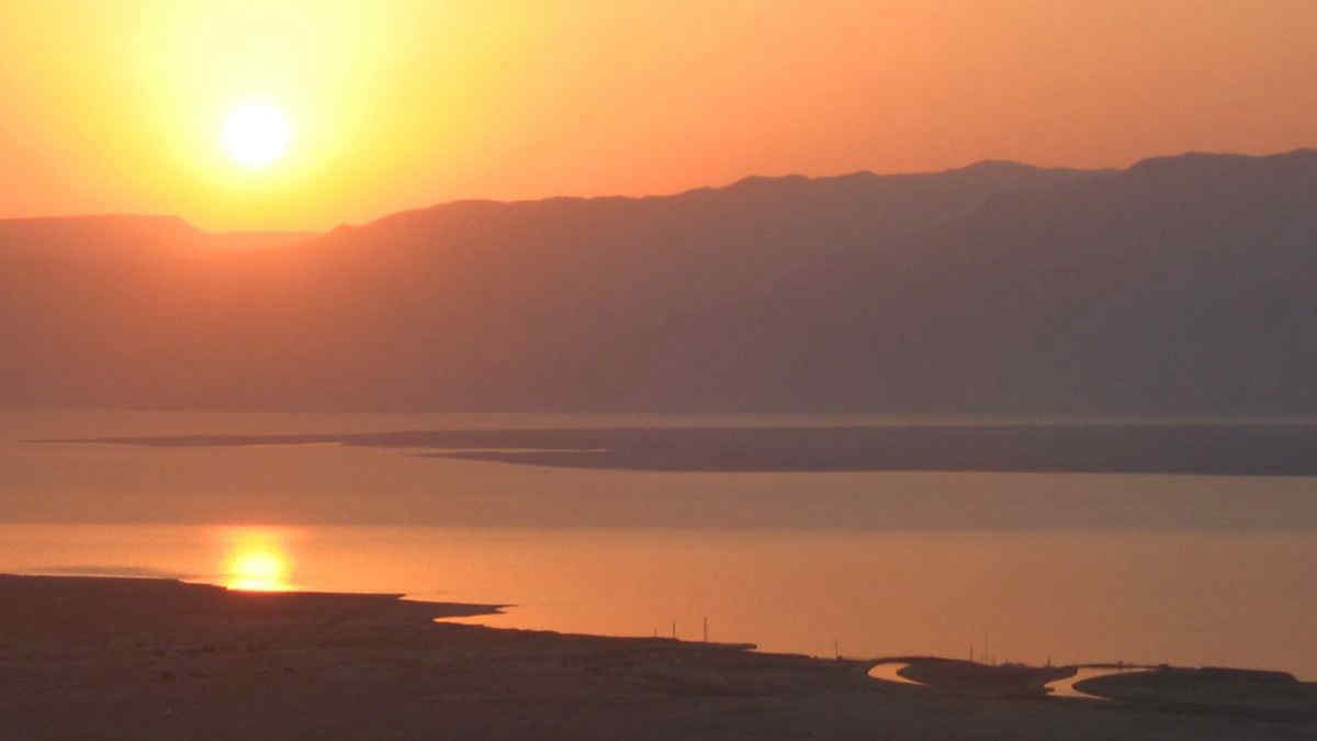 Meteo, anticiclone in rinforzo: arriva un primo assaggio di estate, ma quanto durerà?