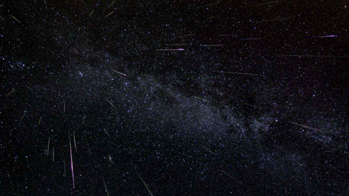 Stelle cadenti d’agosto 2024, Perseidi e non solo: gli sciami meteorici che “infiammeranno” il cielo estivo