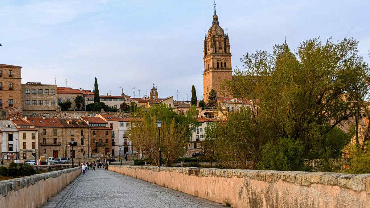 Spagna, ecco le mete meno turistiche dove godersi i paesaggi in pace e relax