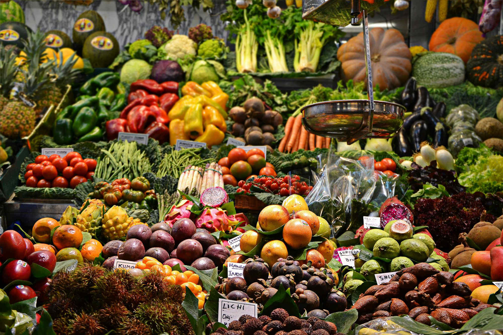 come conservare più a lungo frutta e verdura in estate