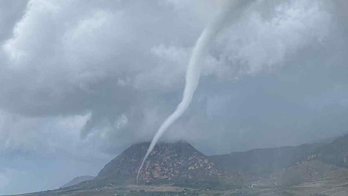 Maltempo in Sicilia: tromba d'aria nel Palermitano a San Giuseppe Jato