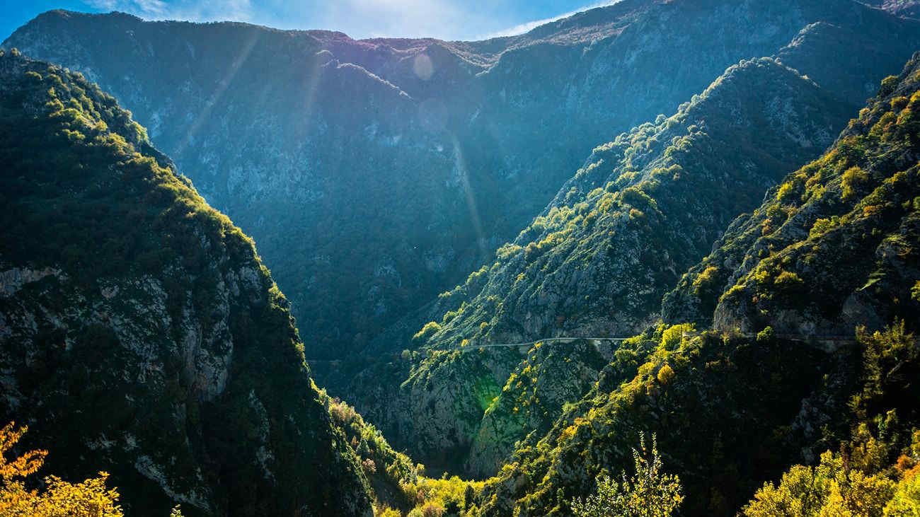 Gole del Sagittario, la riserva naturale abruzzese è un gioiello da non perdere