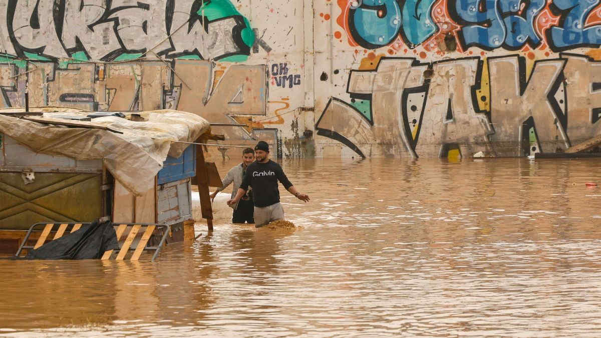 Ciclone sulla Spagna, alta pressione in Italia: cosa succede nei prossimi giorni? Le previsioni meteo dal 31 ottobre