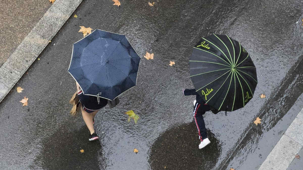 Meteo, primo weekend di ottobre con qualche pioggia. La tendenza