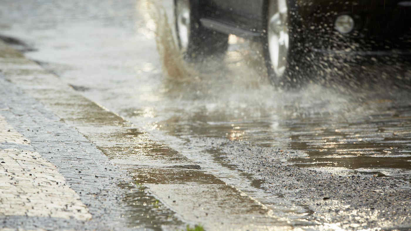 Meteo, torna in maltempo in Italia: piogge e temporali in diverse regioni. Ecco dove