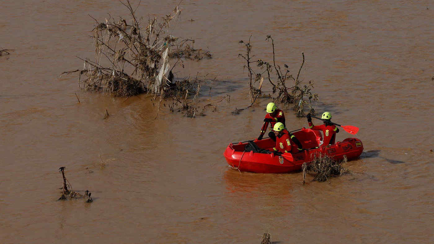 Alluvione Spagna: bilancio tragico di più di 200 morti,  ancora molti dispersi e rischio epidemie