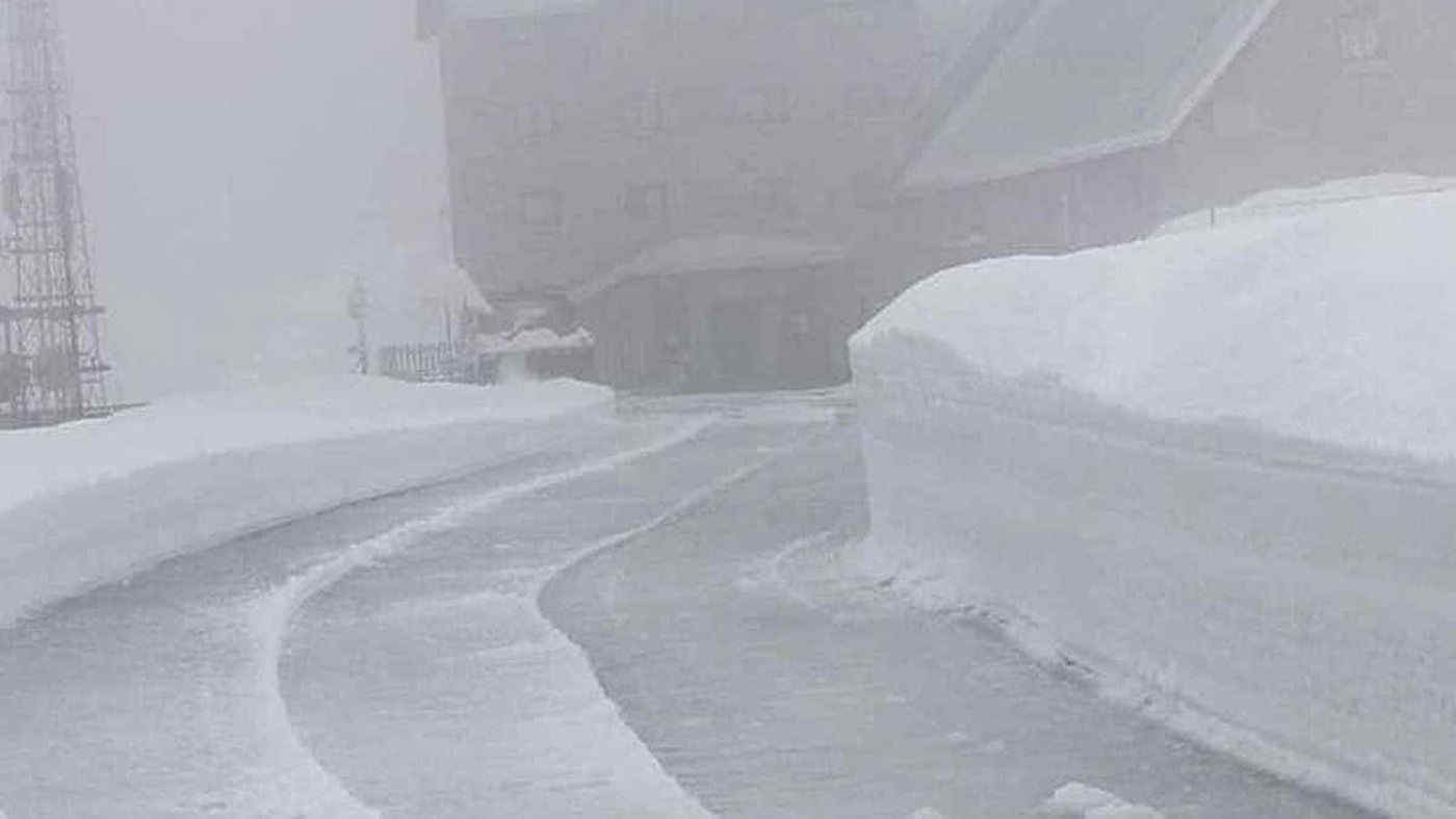 Meteo, freddo e neve da Nord a Sud ma il clima migliora nel weekend: le previsioni