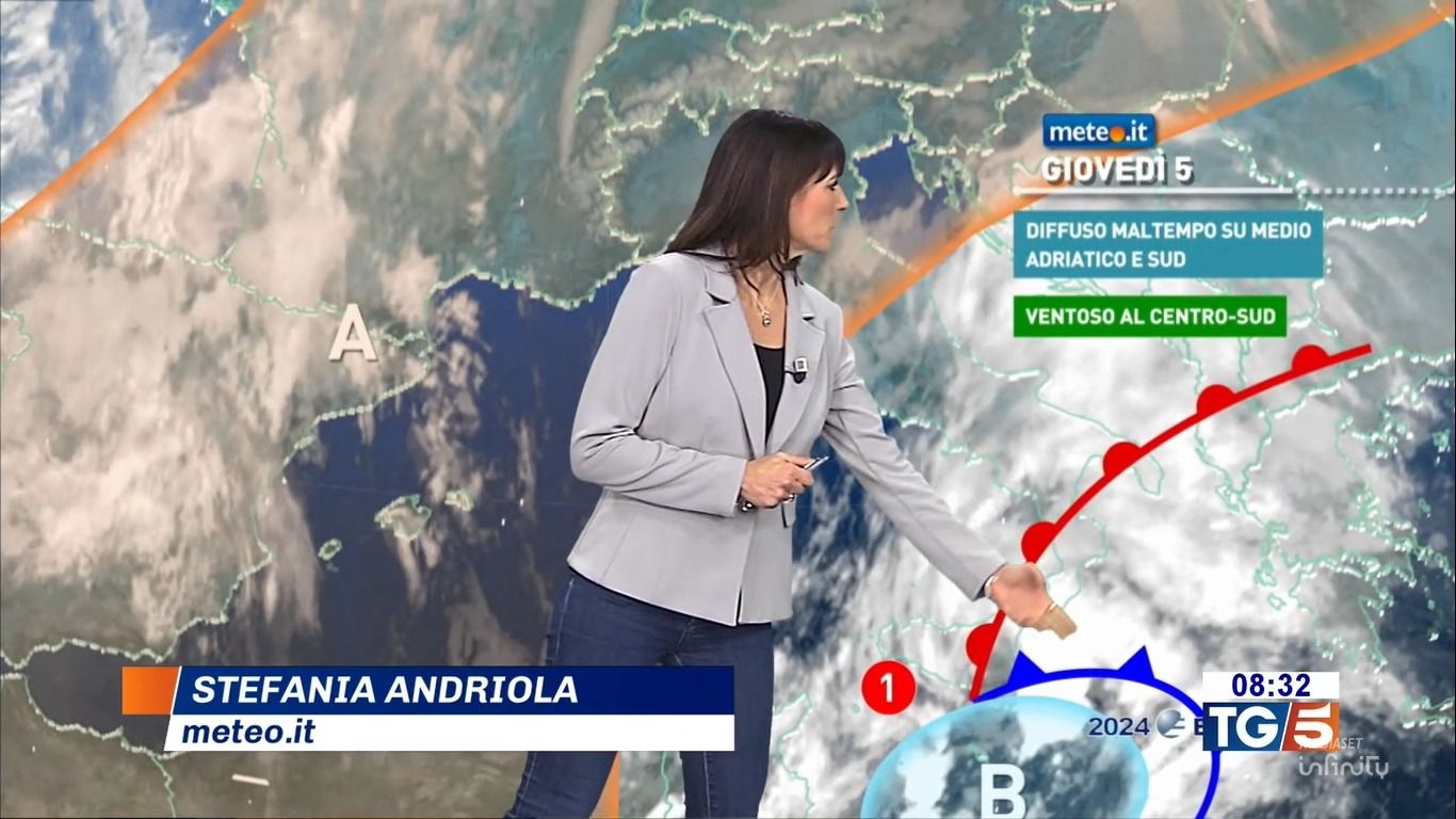 Meteo: oggi (5 dicembre) intenso maltempo al Centro-Sud. Forti venti: i dettagli