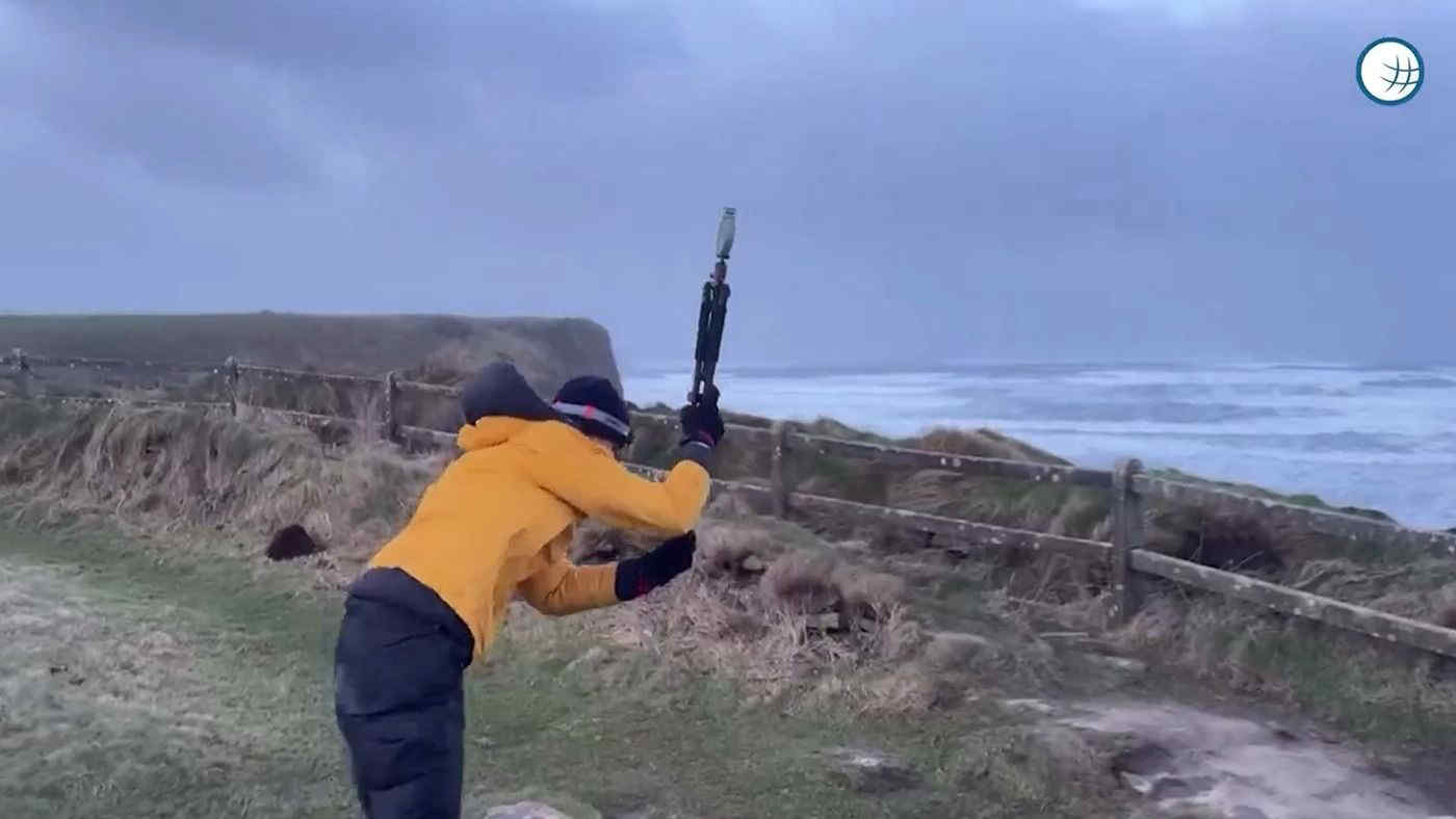 Tempesta Éowyn, distruzione in Regno Unito e Irlanda - Video