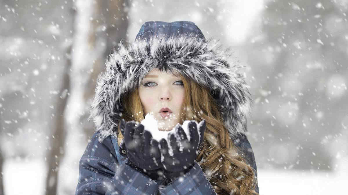 Meteo, freddo polare, neve sotto i 1.000 metri e brusco calo delle temperature in Italia: le previsioni del weekend