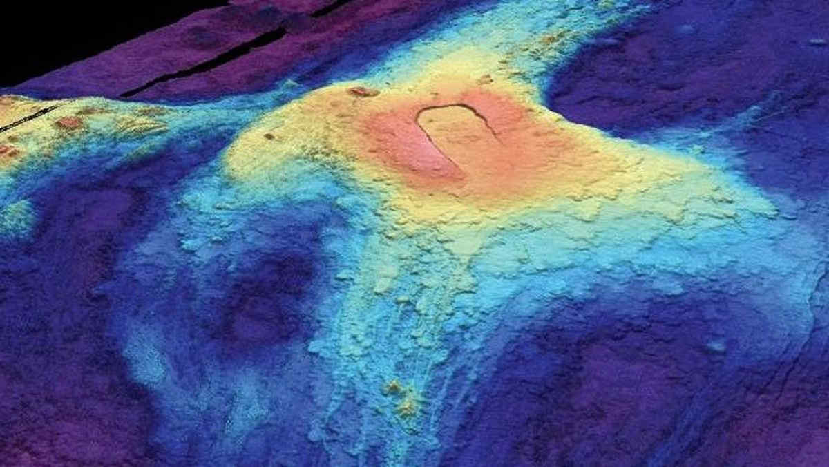 Axial Seamount: cosa sappiamo del vulcano sottomarino e della sua possibile eruzione