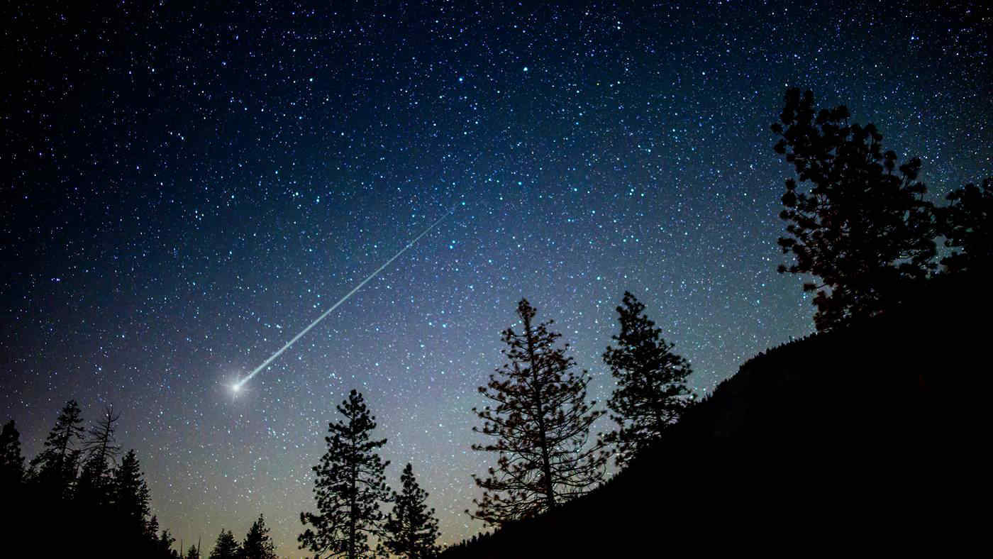 Stanotte tornano le stelle cadenti: arriva il secondo picco delle Virginidi
