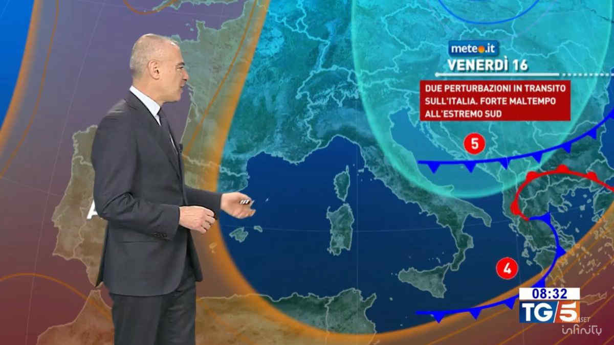 Meteo, vortice ciclonico: rischio nubifragi al Sud