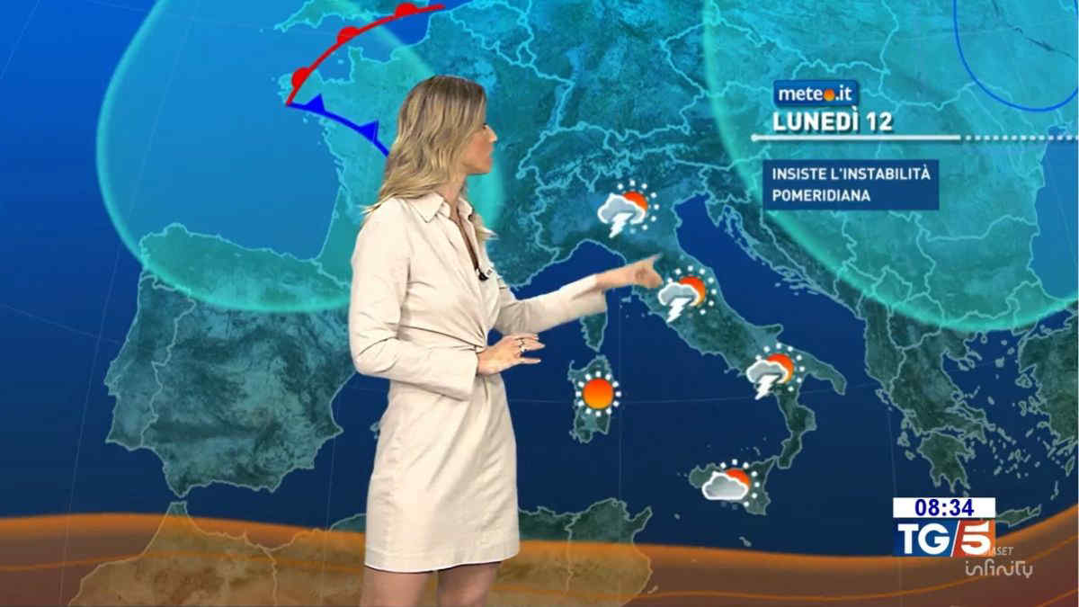 Meteo, Festa della Mamma a rischio temporali in molte zone d'Italia: le previsioni da domenica 11 maggio