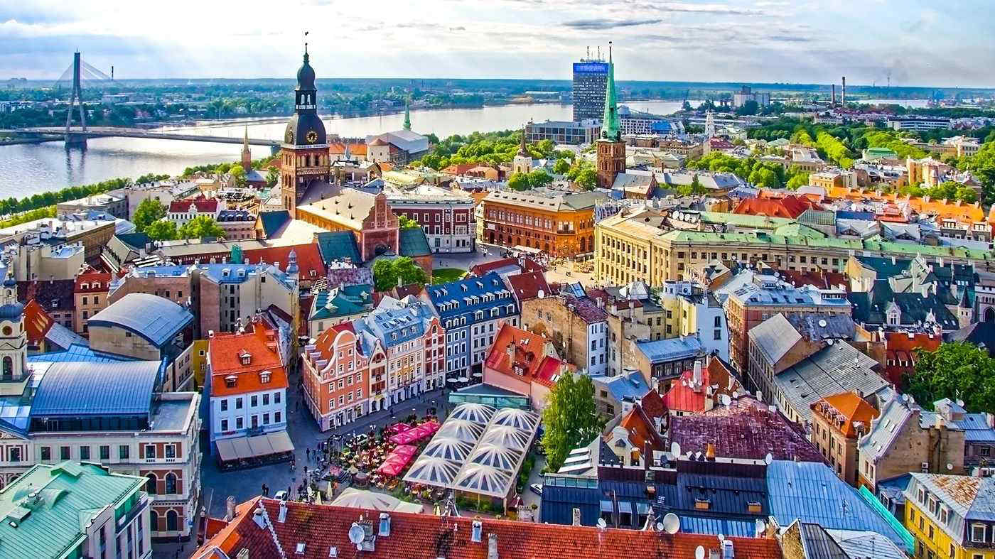 Città low cost dove andare in vacanza: le 10 mete europee più economiche da visitare