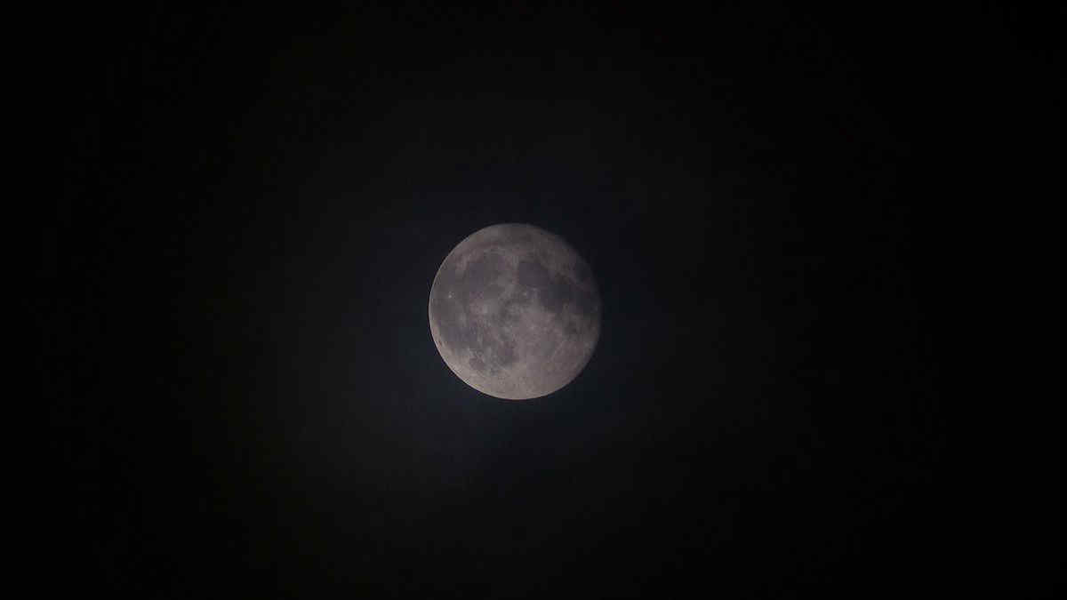 Luna Nera del 23 agosto 2025: il cielo si oscura per lasciare spazio alle stelle