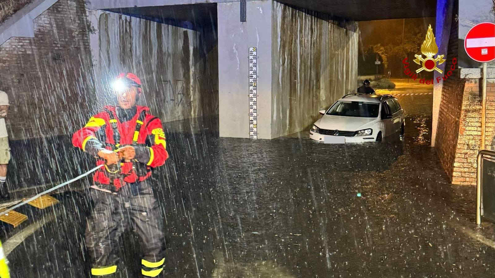 Meteo, stop dall’estate in Italia: piogge e nubifragi su diverse regioni: le previsioni