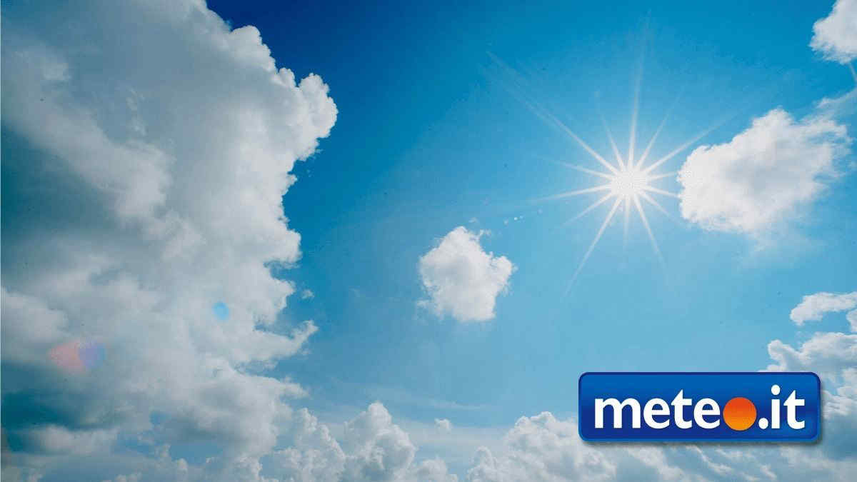 Meteo, l’anticiclone nord-africano spazzato via da una violenta perturbazione: piogge e temperature in calo di anche -10°
