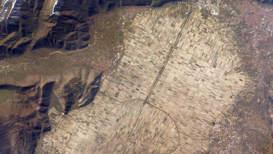 Là dove c'era il terzo lago d'Italia, ora ci sono campi coltivati: ecco dove