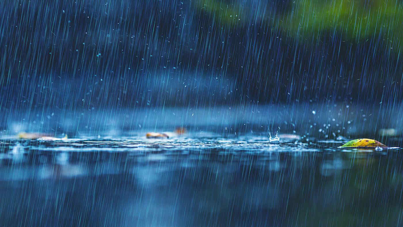 Meteo, autunno anticipato in Italia? Freddo, piogge e calo delle temperature: le previsioni