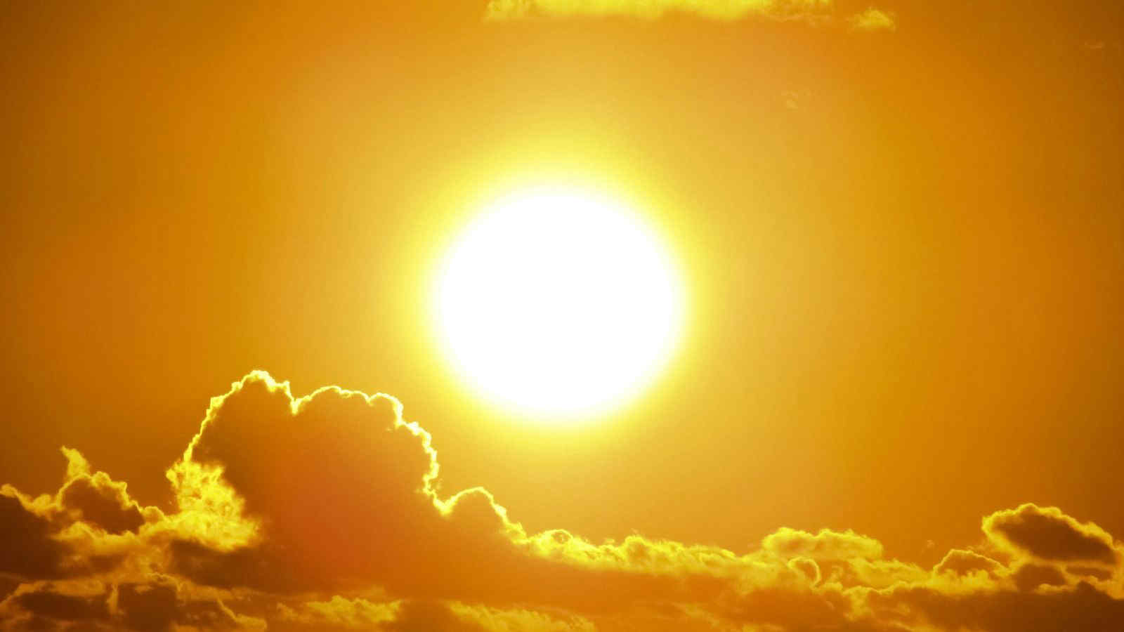 Meteo, con l’anticiclone nord-africano torna l’estate in Italia: caldo e temperature che sfiorano i 34°. Le previsioni