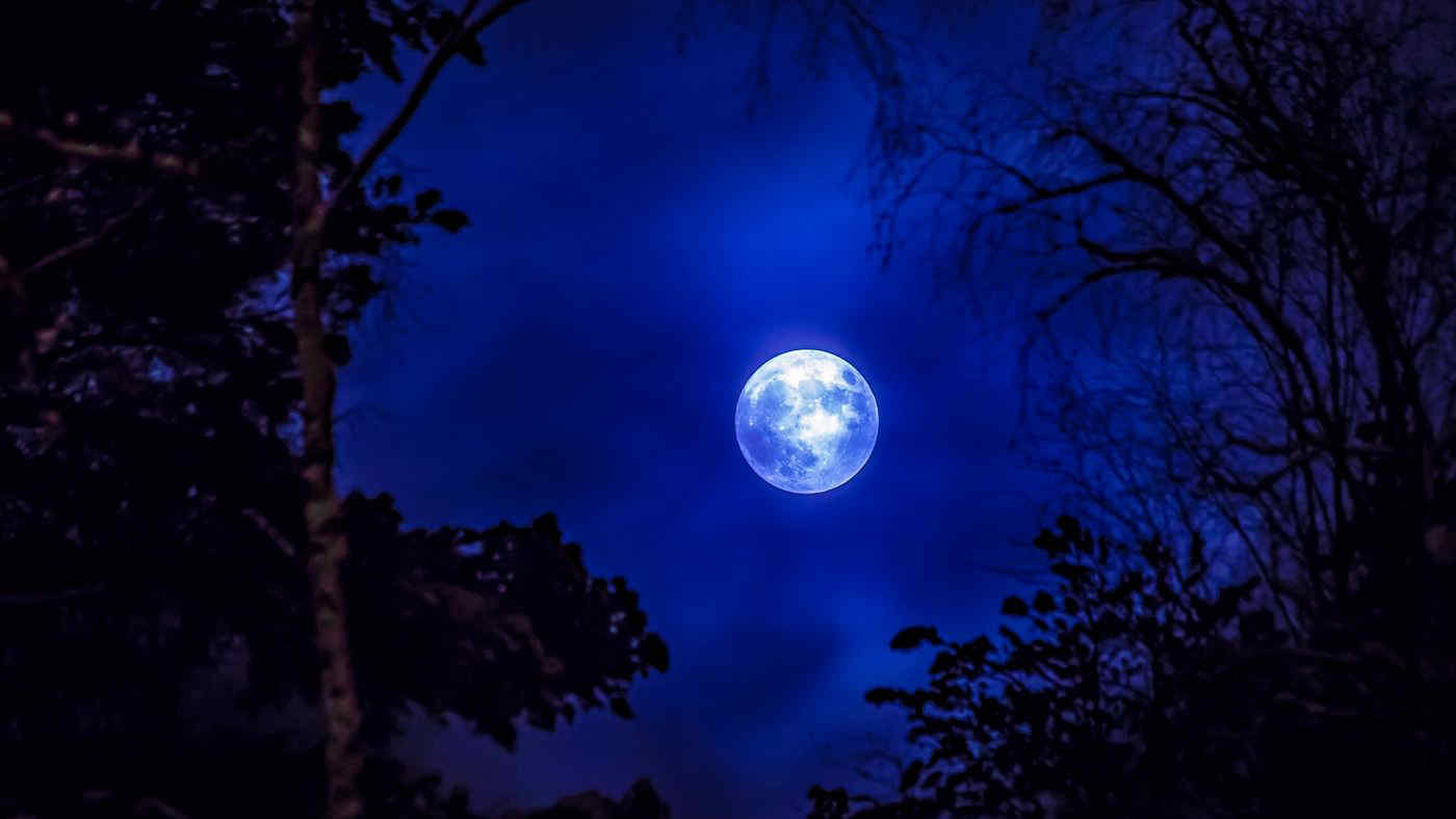 La Luna immersa nelle Pleiadi: lo spettacolo visibile a occhio nudo il 9 e 10 ottobre