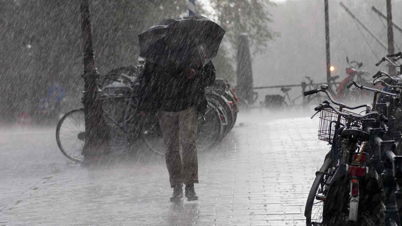 Meteo Italia, nuova ondata di maltempo. Nubifragi in arrivo: ecco dove e le previsioni